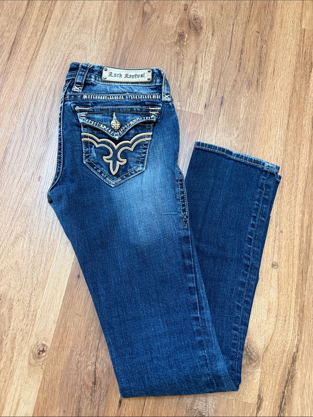 Rock Revival Women's Dark Straight Cut Jeans w/ Embroidered Pockets, size 27